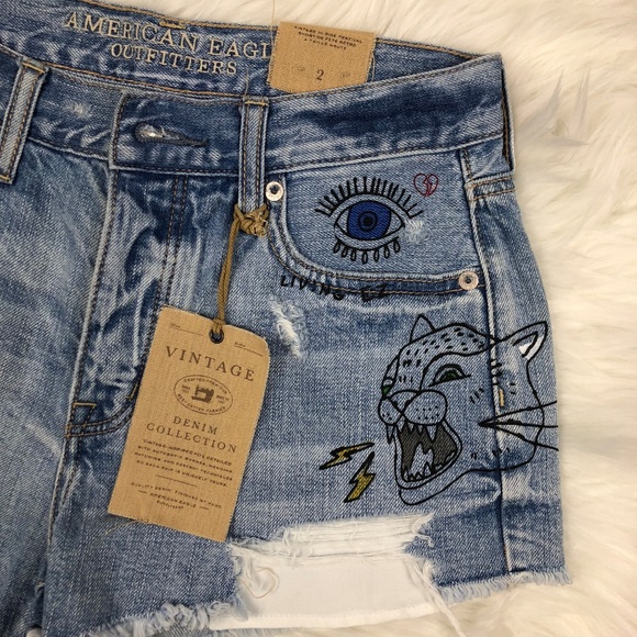 AEO Vintage HI-RISE Graphic Festival Short Button - Picture 3 of 8